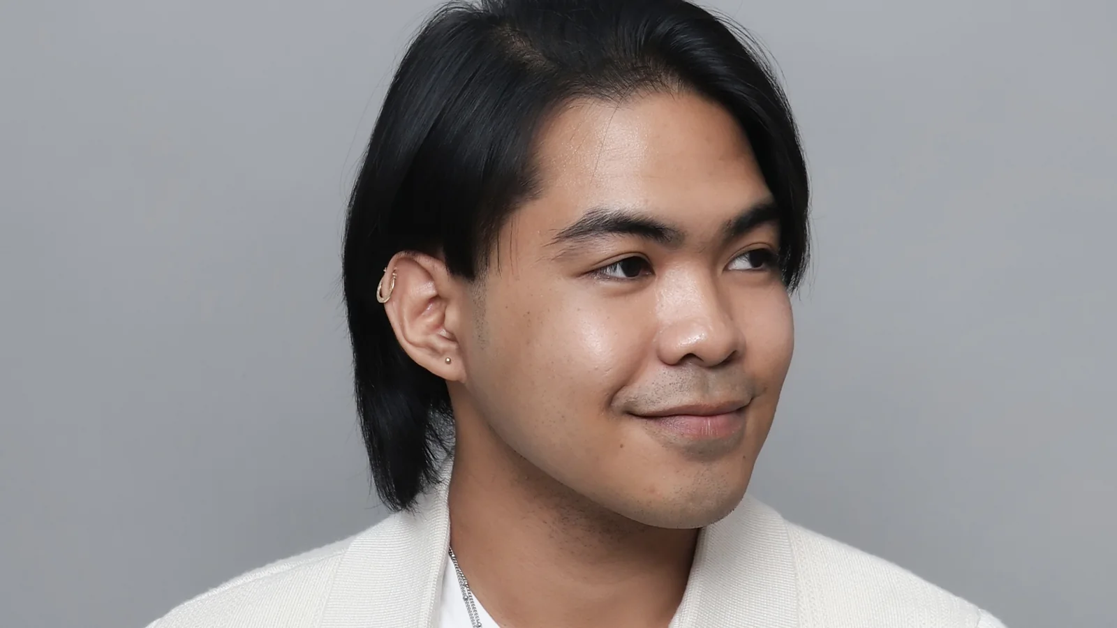 Jerico Lugo, three quarter view, looking away from the camera